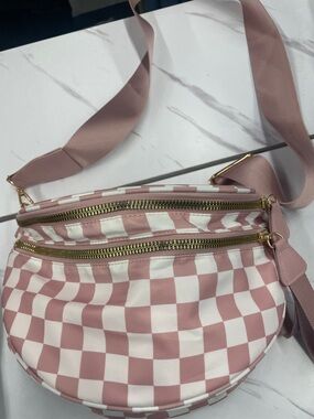 Checker-Print Pink Crossbody Bag with Gold Hardware